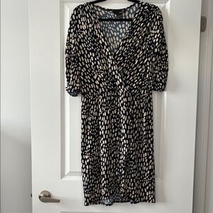 Laura Size 14 Faux Wrap Ruched 1/2 Sleeve Dress - Navy/Cream